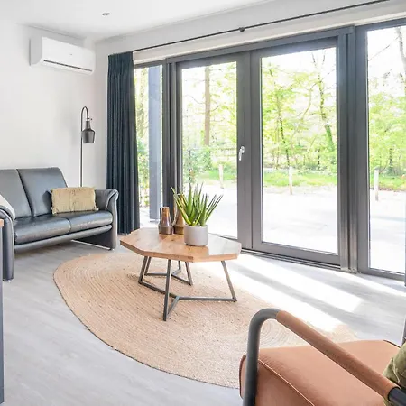 3 Bedroom Nice In *